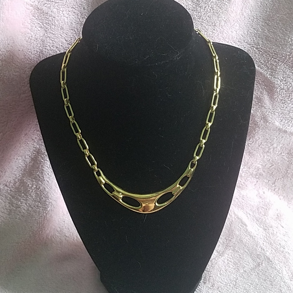 Monet necklace / choker